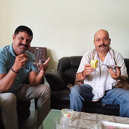 Shanti Niketan Hostel And Homestay バラナシ エクステリア 写真